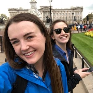 Meet your Posher, Abby